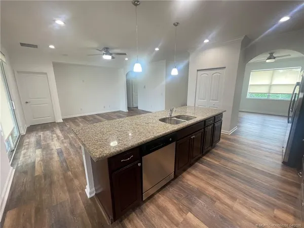 $3,600 | 480 Northwest Windflower Terrace, Jensen Beach, FL 34957