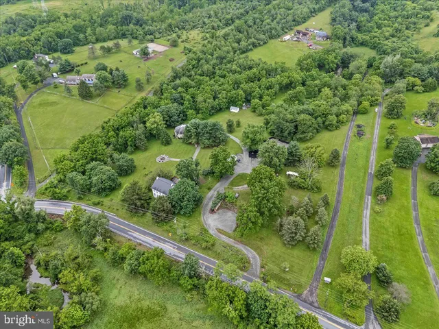$750,000 | 1962 Tollgate Road, Palm, PA 18070