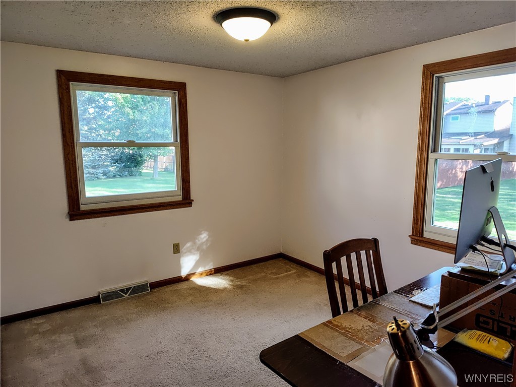 109 Losson Road Cheektowaga, NY 14227 - Photo 20 of 42