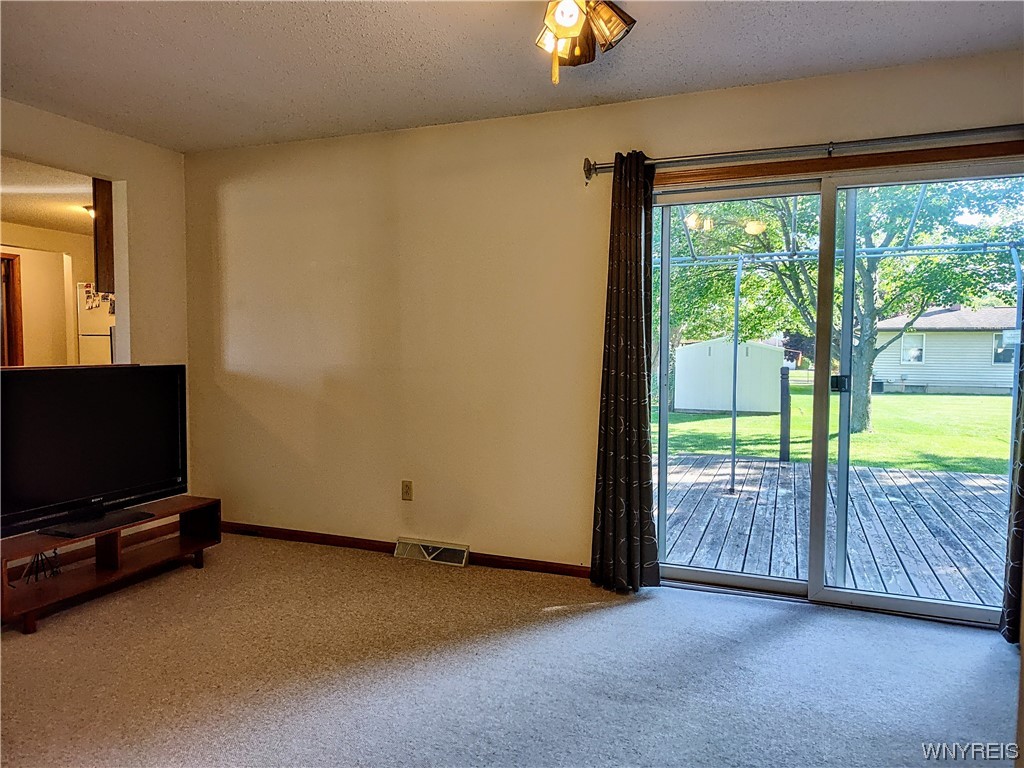 109 Losson Road Cheektowaga, NY 14227 - Photo 30 of 42