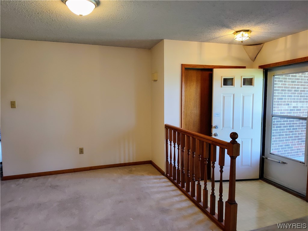 109 Losson Road Cheektowaga, NY 14227 - Photo 5 of 42