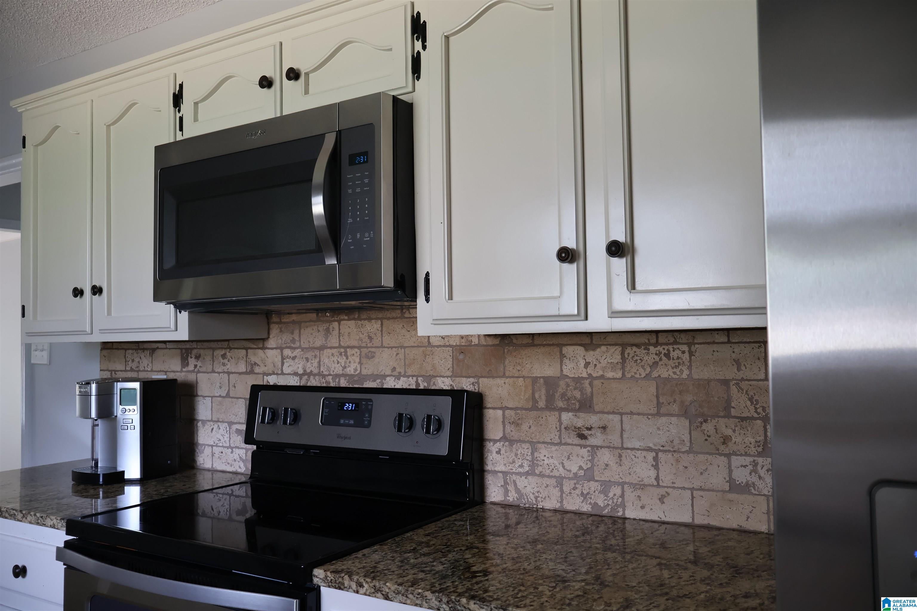 5807 Tommy Town Road Mount Olive, AL 35117 - Photo 3 of 26