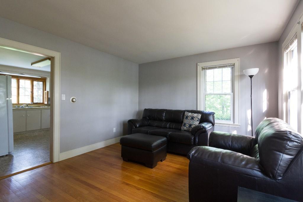 122 Middle Road Falmouth, ME 04105 - Photo 3 of 21 Living Room