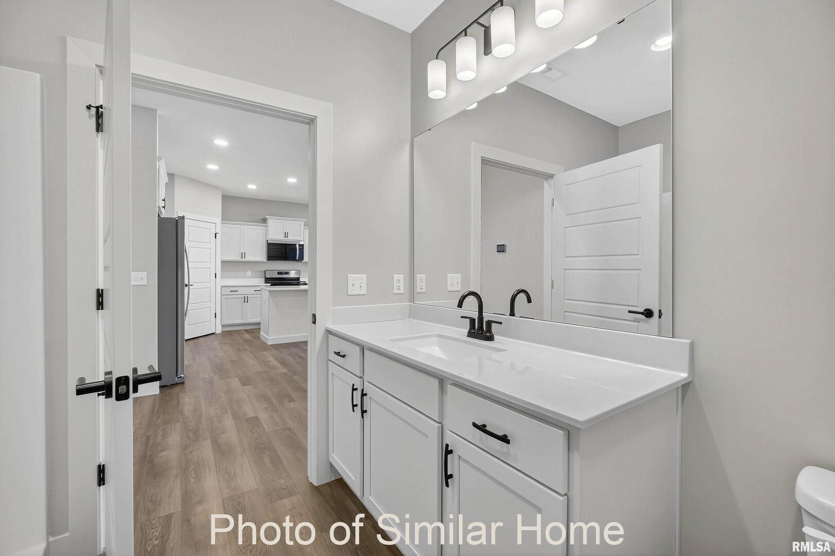 424 North 2nd Street Eldridge, IA 52748 - Photo 31 of 35