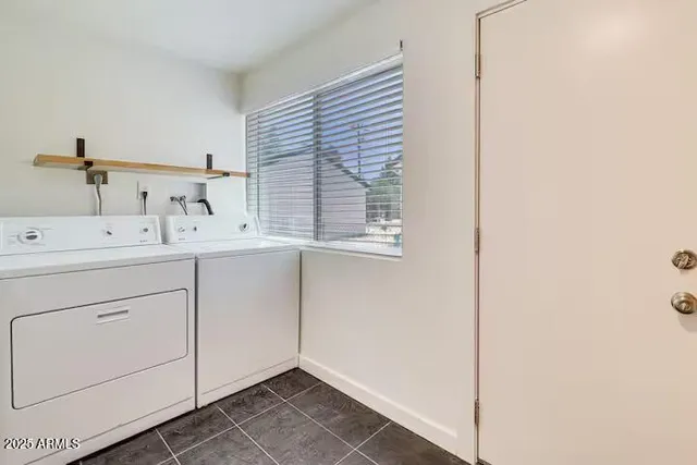 $350,000 | 2723 Towell Street, Overgaard, AZ 85933