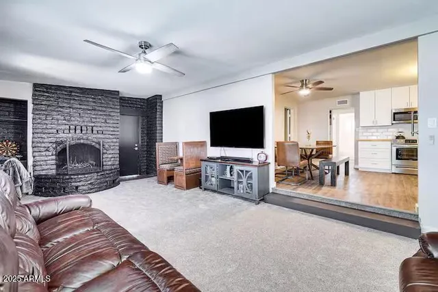 $350,000 | 2723 Towell Street, Overgaard, AZ 85933