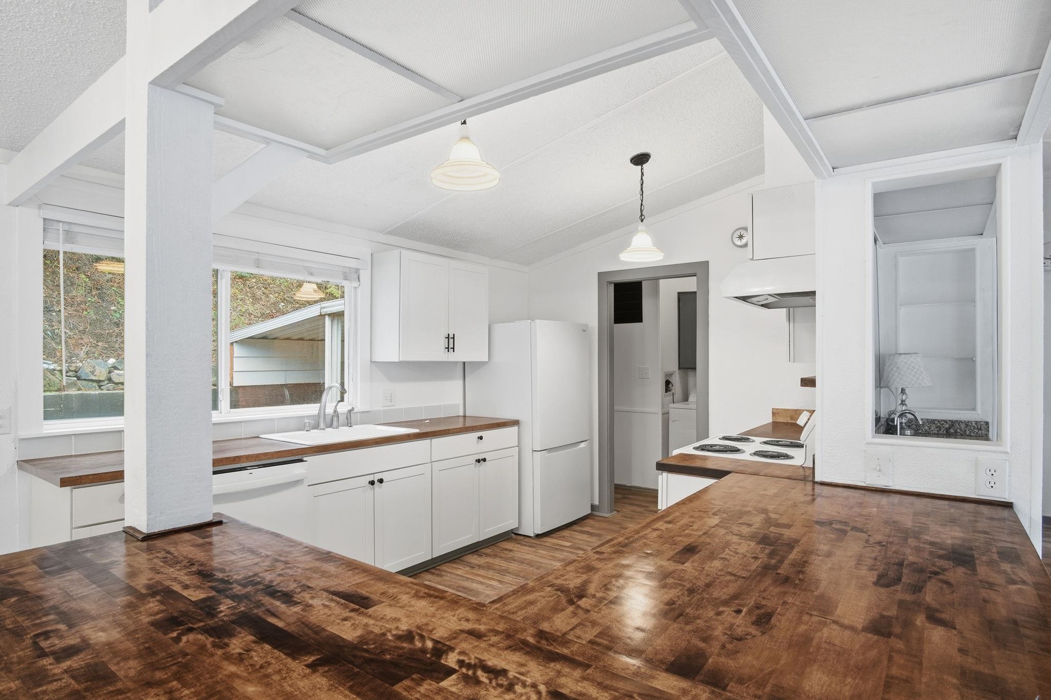 3803 West Greenwood Road, Unit A23 Spokane, WA 99224 - Photo 4 of 32