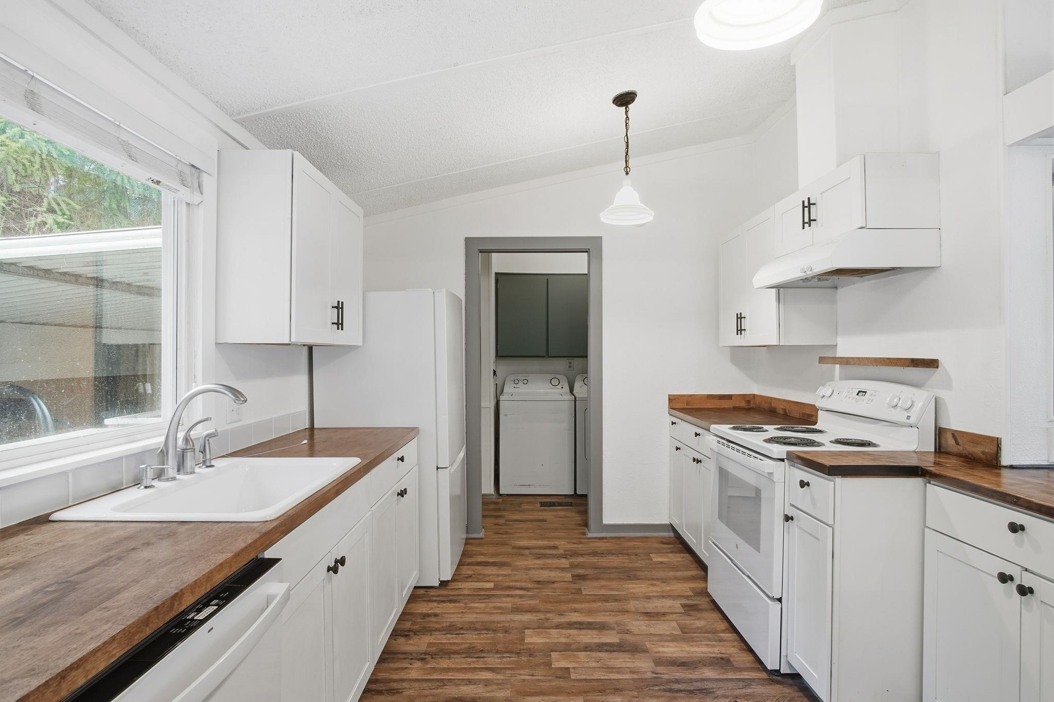 3803 West Greenwood Road, Unit A23 Spokane, WA 99224 - Photo 7 of 32