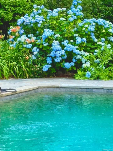 $1,875,000 | 9 Oxford Road, White Plains, NY 10605