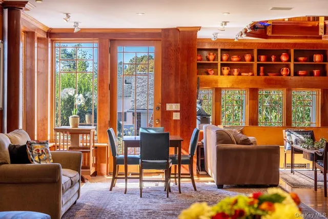 $1,875,000 | 9 Oxford Road, White Plains, NY 10605