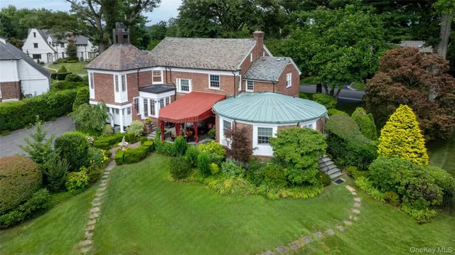 $1,875,000 | 9 Oxford Road, White Plains, NY 10605