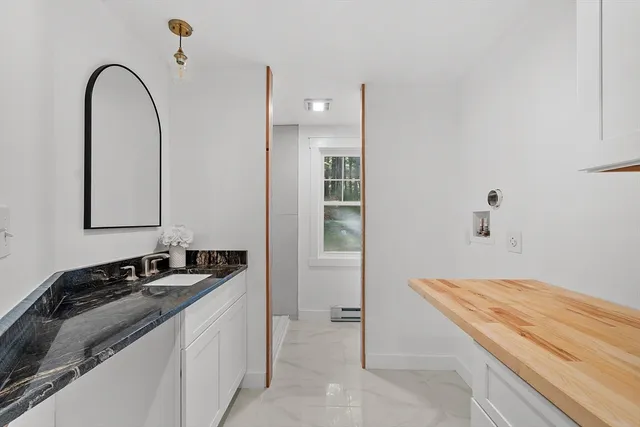 $679,900 | 18 Sargent Road, Bolton, MA 01740