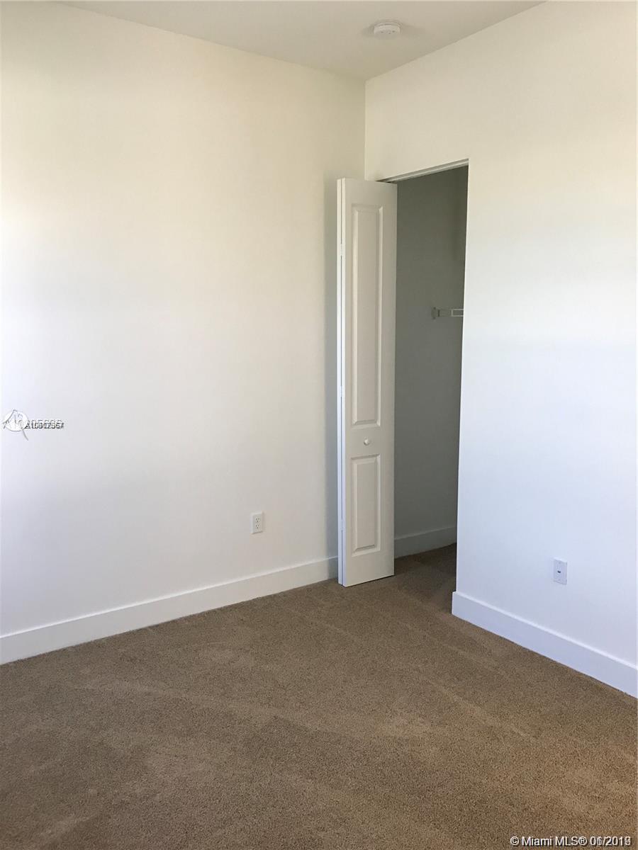 3322 West 97th Street, Unit 3322 Hialeah, FL 33018 - Photo 13 of 22