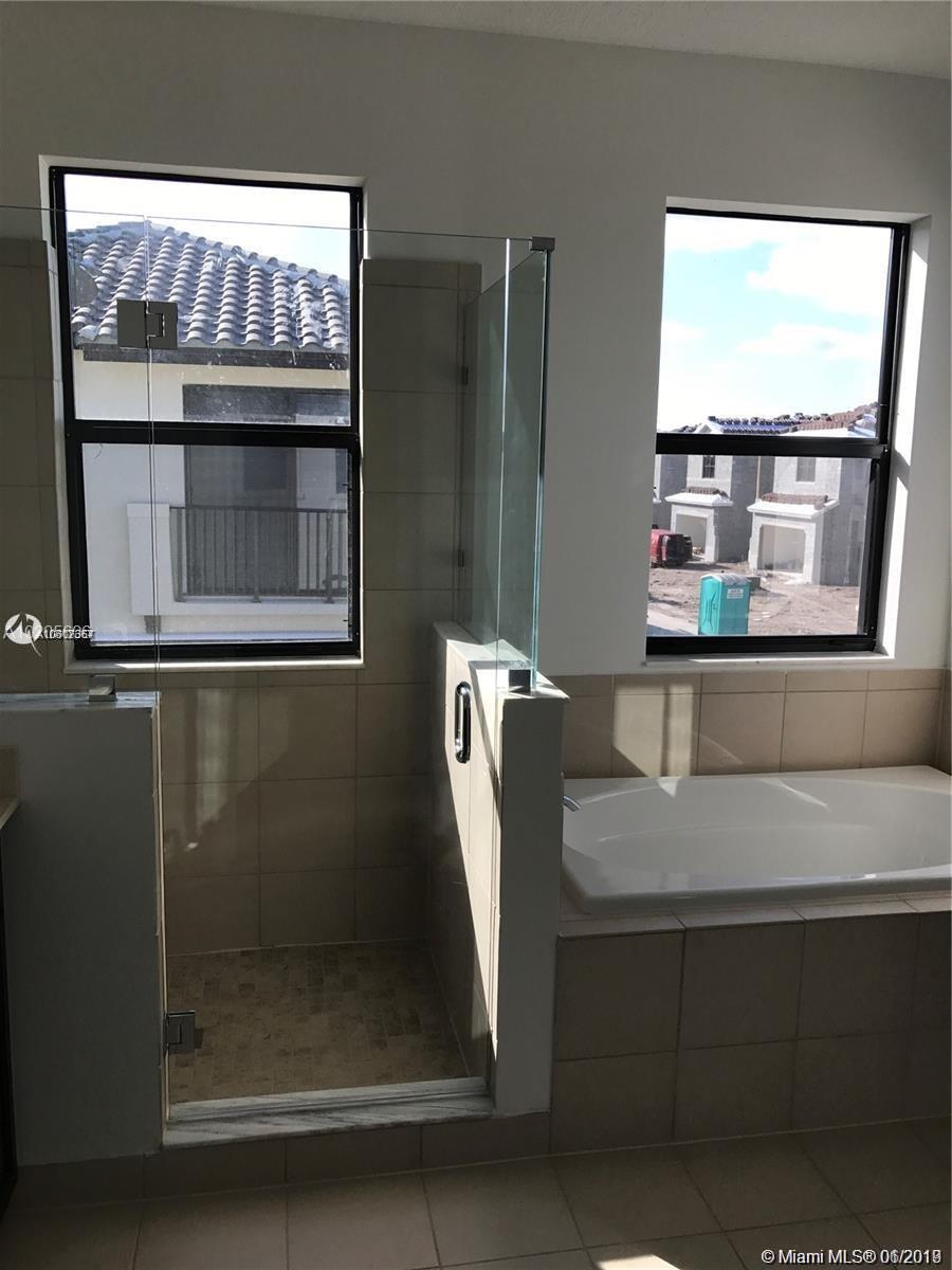 3322 West 97th Street, Unit 3322 Hialeah, FL 33018 - Photo 17 of 22