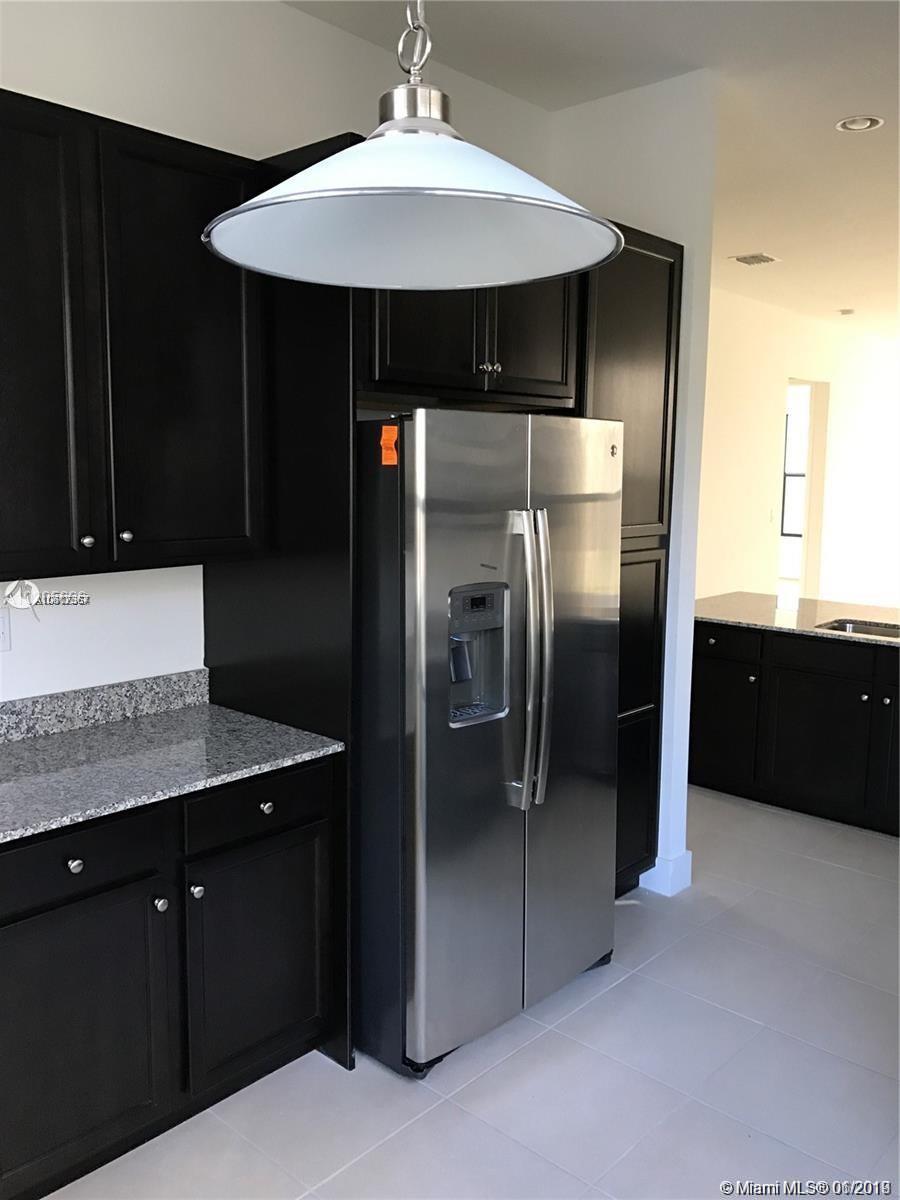 3322 West 97th Street, Unit 3322 Hialeah, FL 33018 - Photo 4 of 22