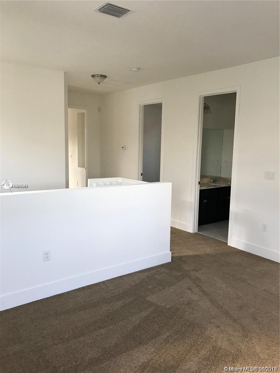 3322 West 97th Street, Unit 3322 Hialeah, FL 33018 - Photo 7 of 22