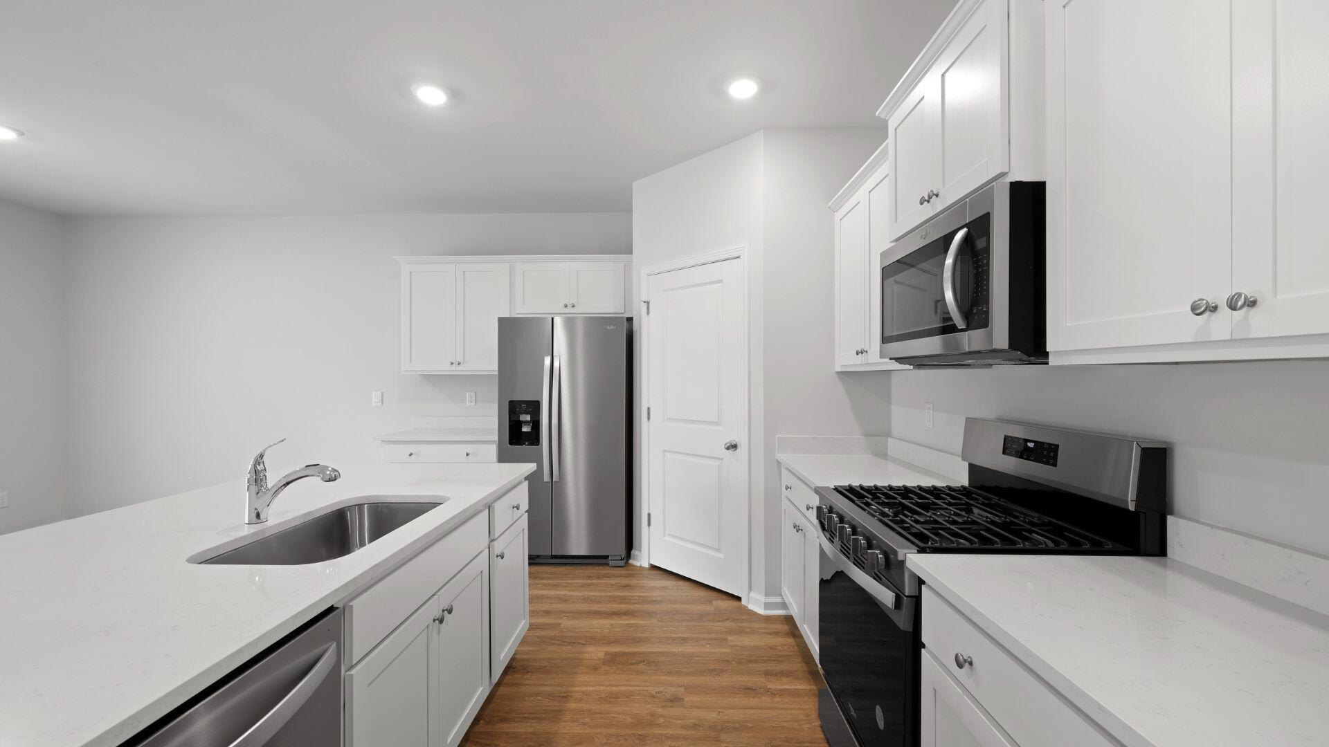 219 Yarrow Way Moncks Corner, SC 29461 - Photo 15 of 28 33_550a3186