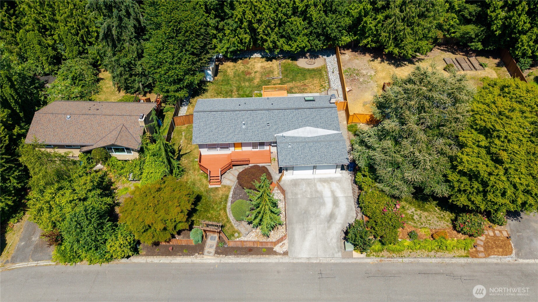 3331 197th Place Southeast Bothell, WA 98012 - Photo 32 of 37