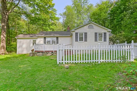 $795,000 | 4 Topping Lane, Norwalk, CT 06854