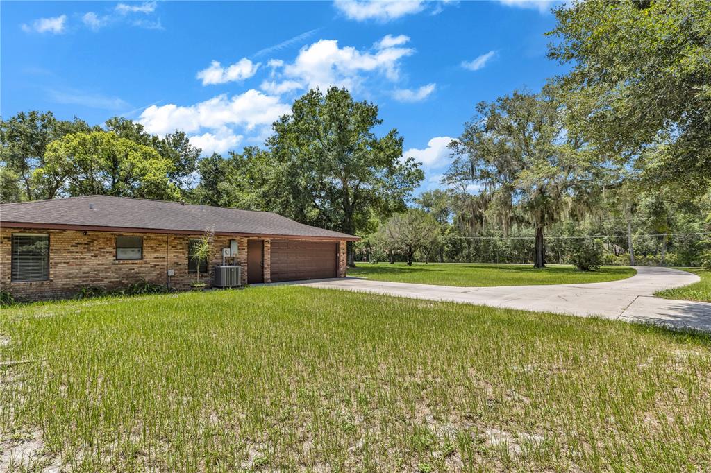 13 Cunningham Road DeBary, FL 32713 - Photo 2 of 37 Gallery Image 2