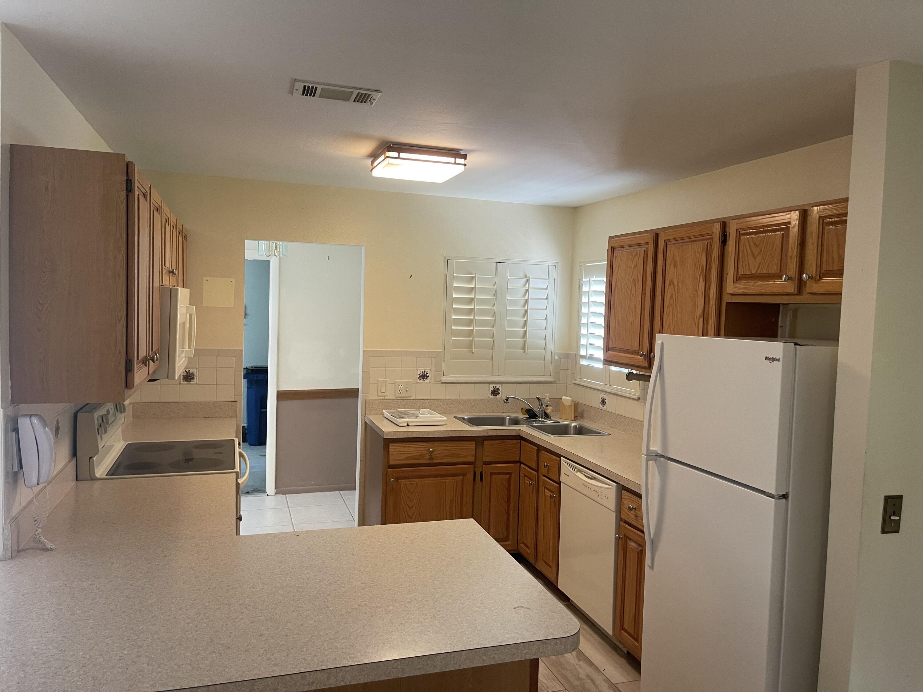 1619 Avery Road Northeast Palm Bay, FL 32905 - Photo 21 of 48 IMG_2600