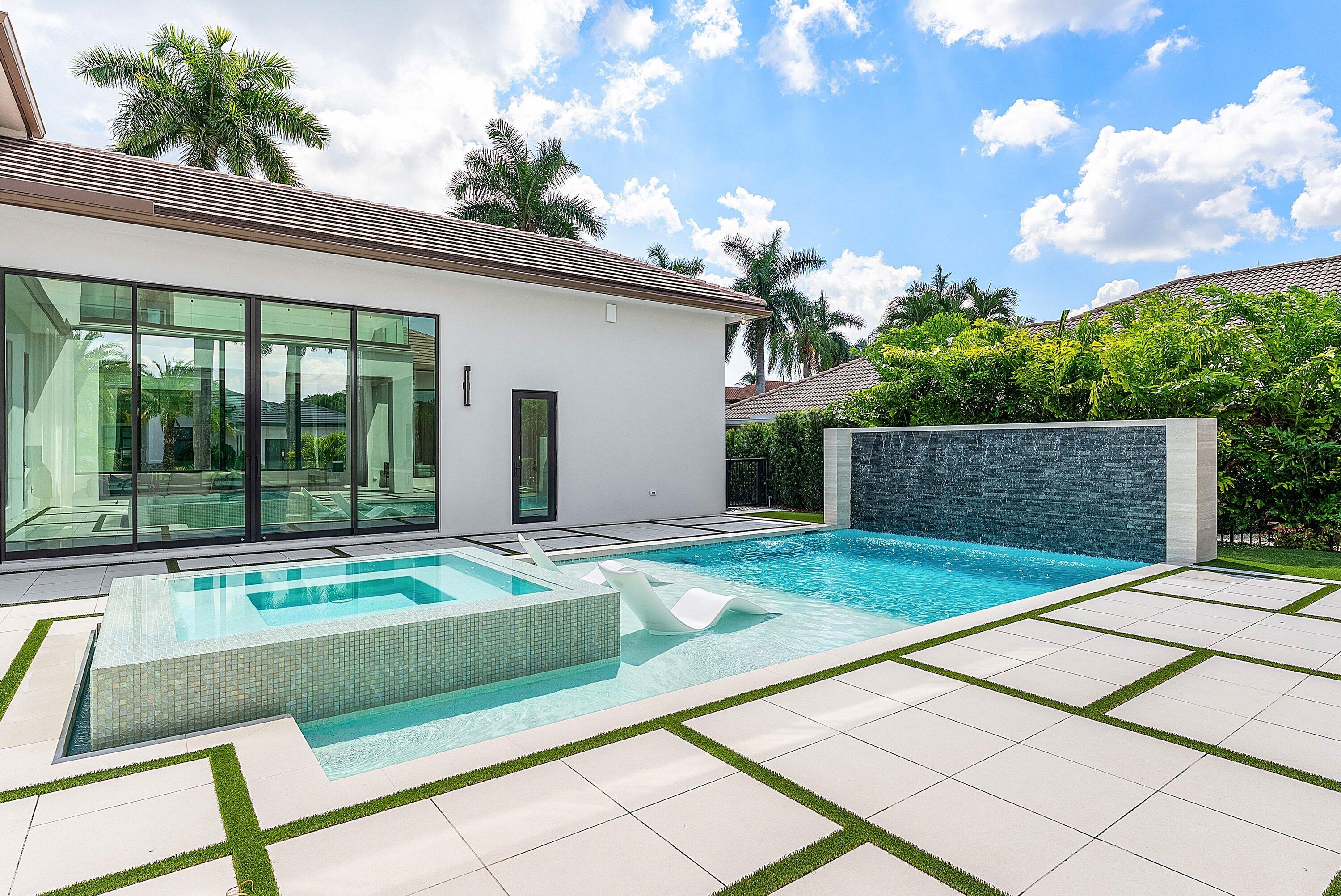17615 Foxborough Lane Boca Raton, FL 33496 - Photo 52 of 120 Center Courtyard and Pool