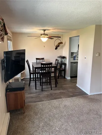 $1,600 | 307 Cayuga Road, Amherst, NY 14221