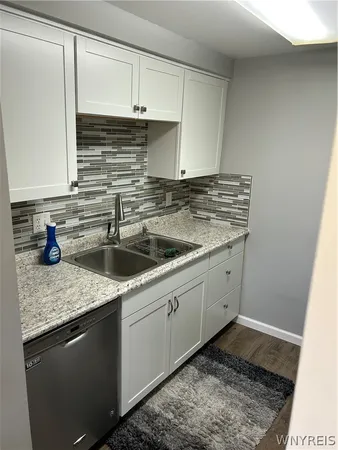 $1,600 | 307 Cayuga Road, Amherst, NY 14221