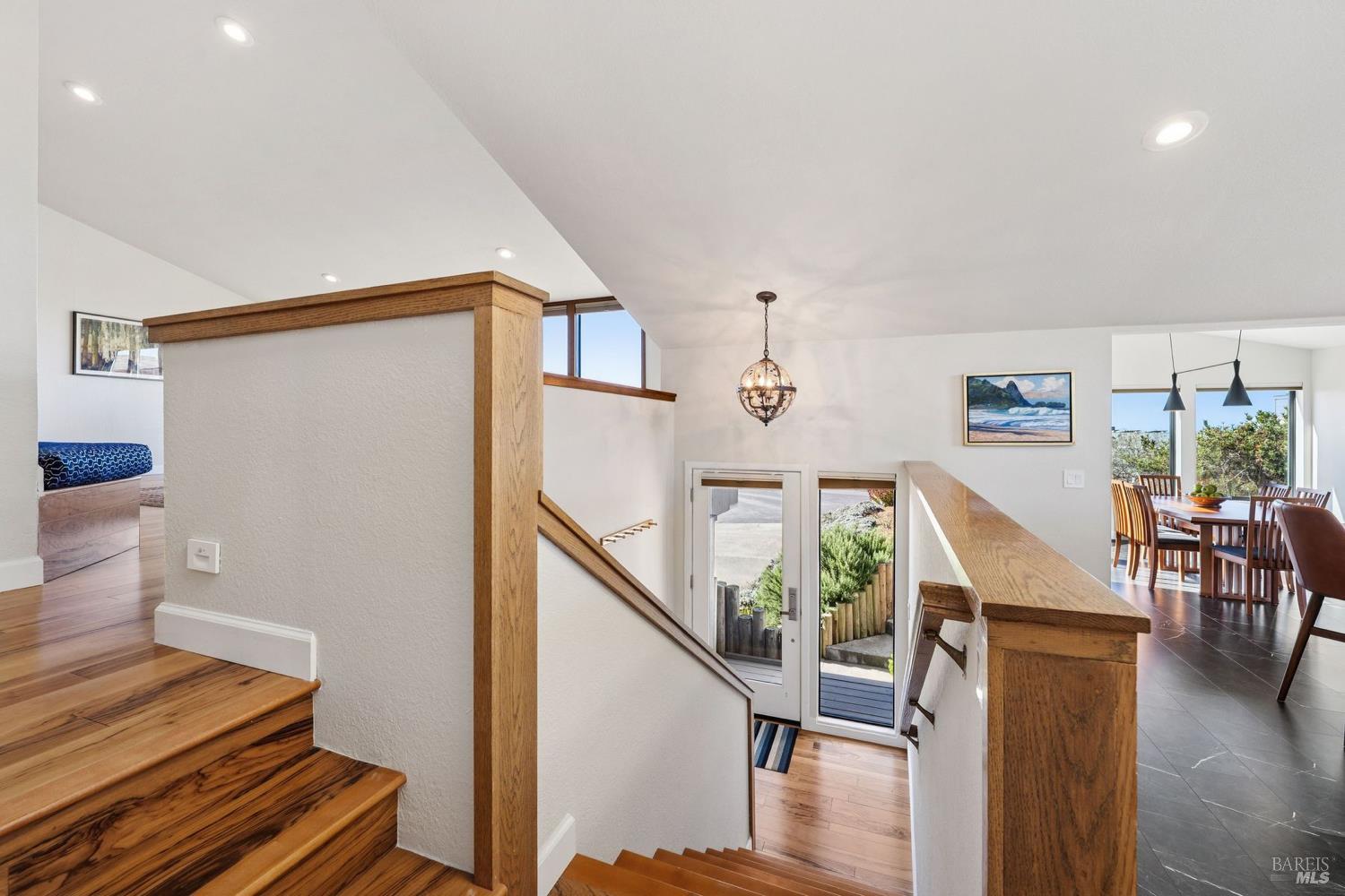 301 Sanderling Court Bodega Bay, CA 94923 - Photo 11 of 49