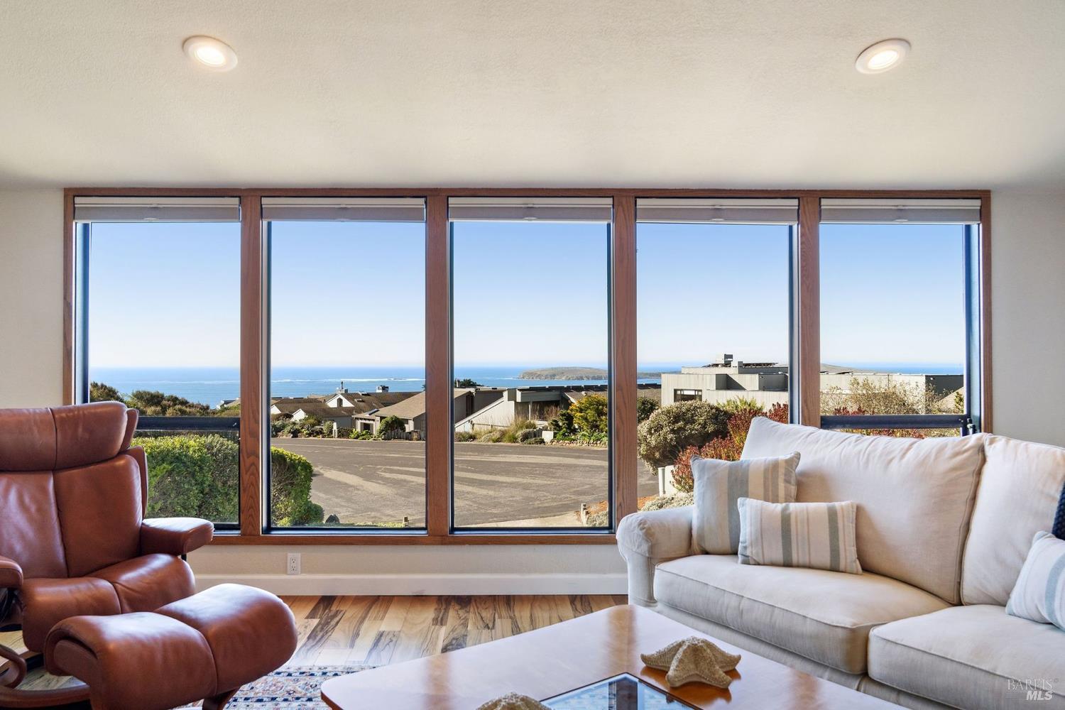 301 Sanderling Court Bodega Bay, CA 94923 - Photo 2 of 49