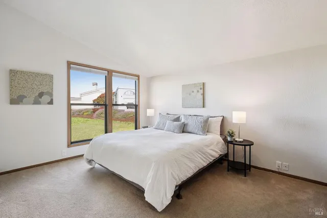 $1,925,000 | 301 Sanderling Court, Bodega Bay, CA 94923