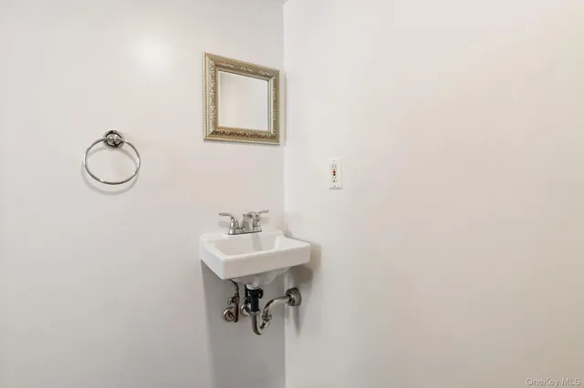 $374,999 | 1 2nd Street, Walden, NY 12586