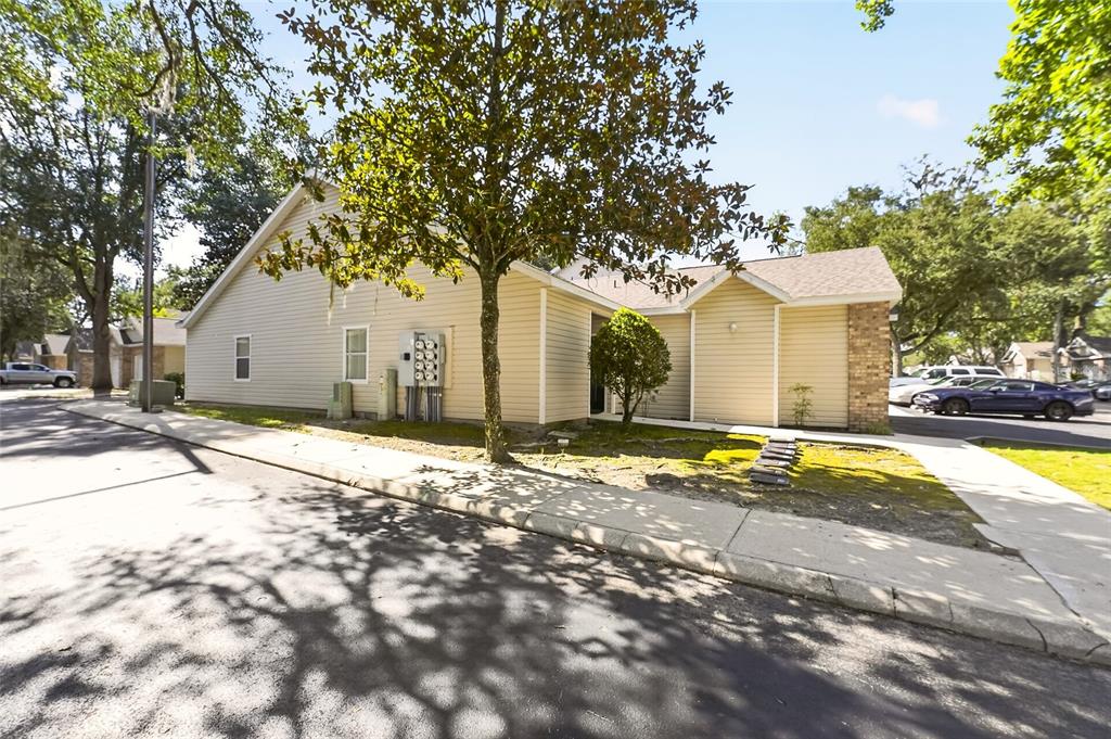 4700 Southwest Archer Road, Unit 127 Gainesville, FL 32608 - Photo 40 of 47 Gallery Image 40