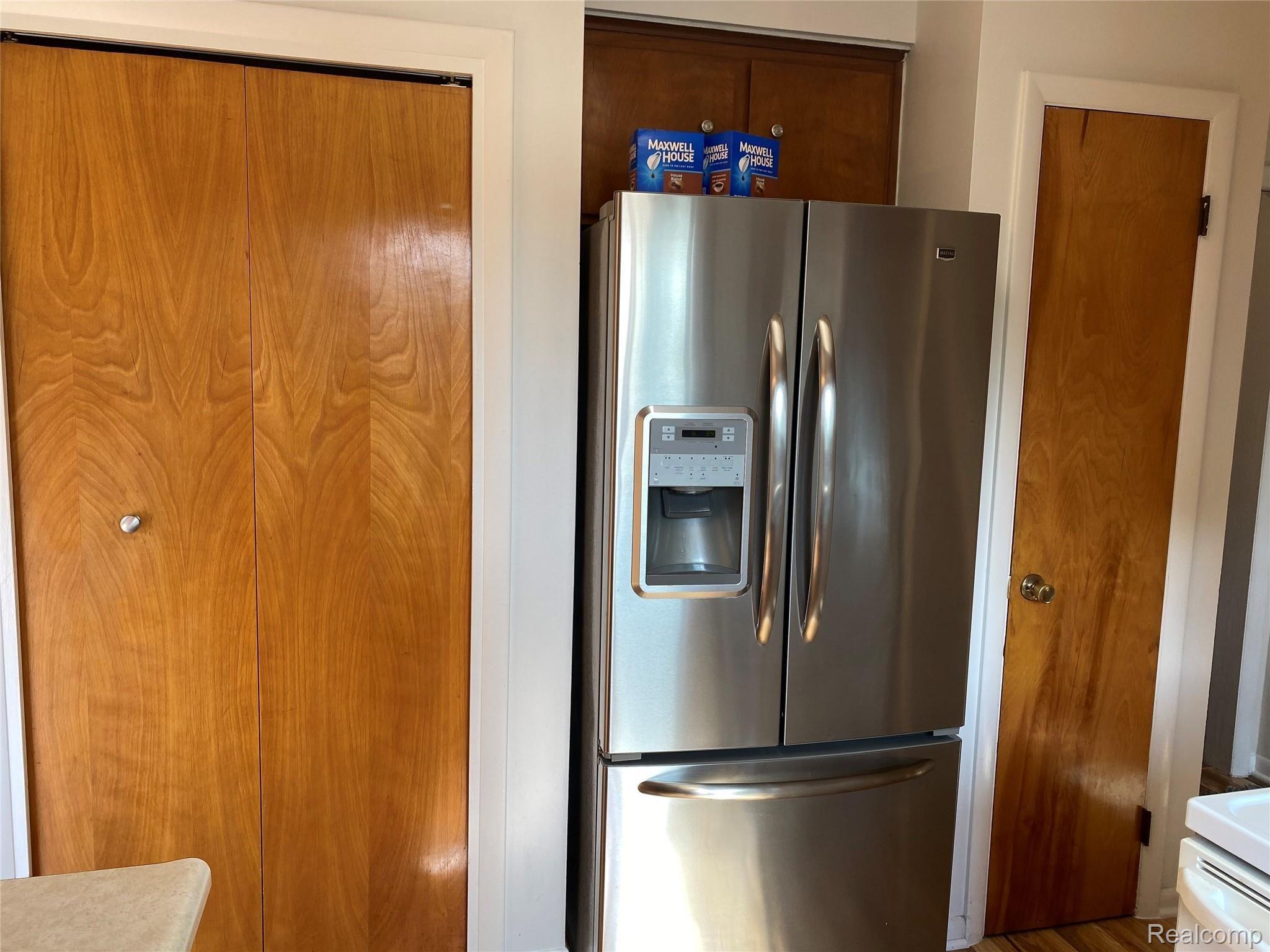 3911 Allen Road Ortonville, MI 48462 - Photo 25 of 36 Kitchen.
