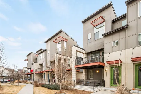 $465,000 | 8855 East 55th Avenue, Denver, CO 80238