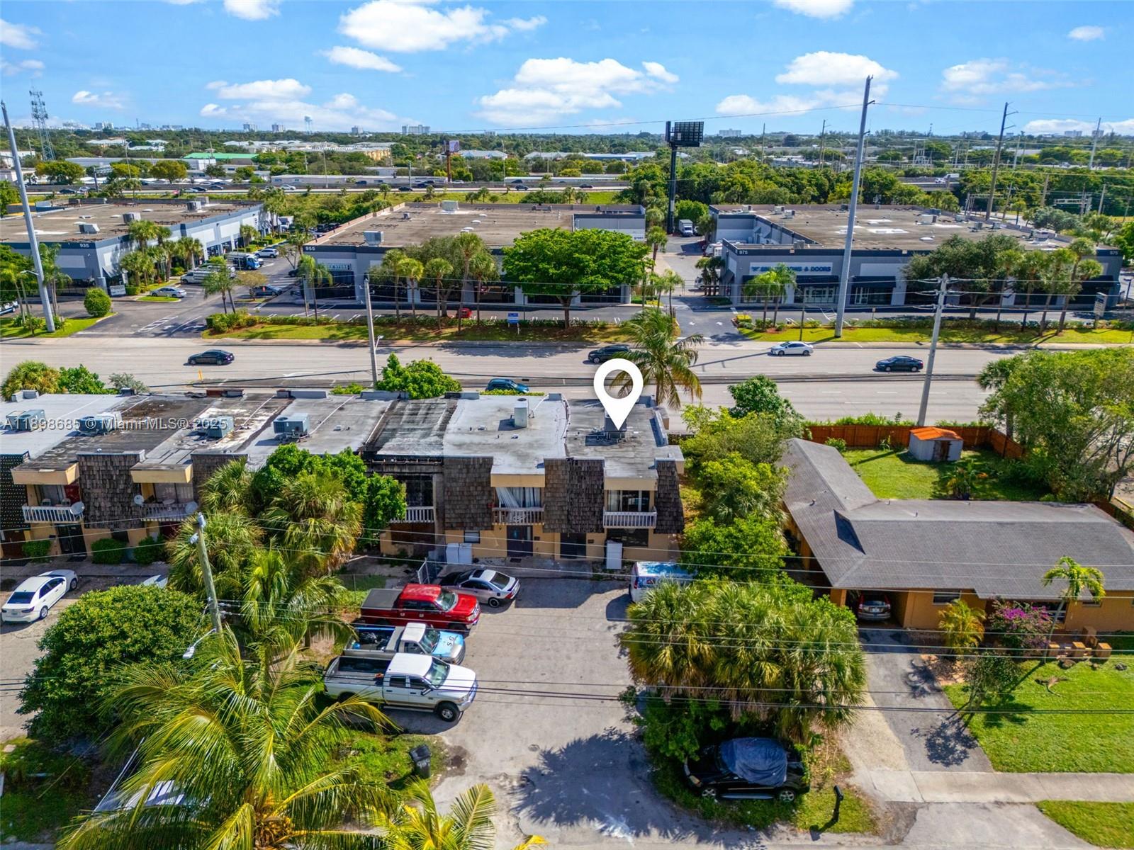 941 Southwest 20th Court Delray Beach, FL 33445 - Photo 38 of 46 a view of a city