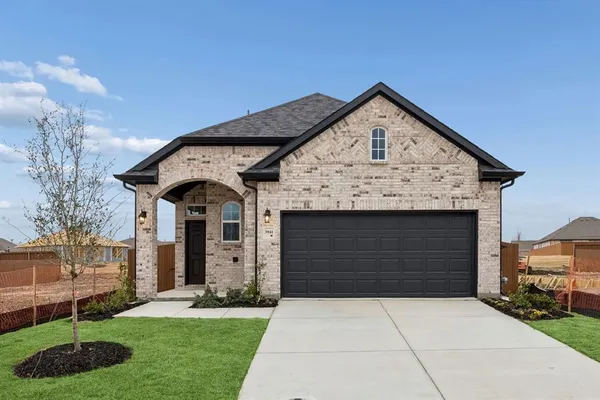 $318,999 | 3941 Lakefield Drive, Heartland, TX 75114