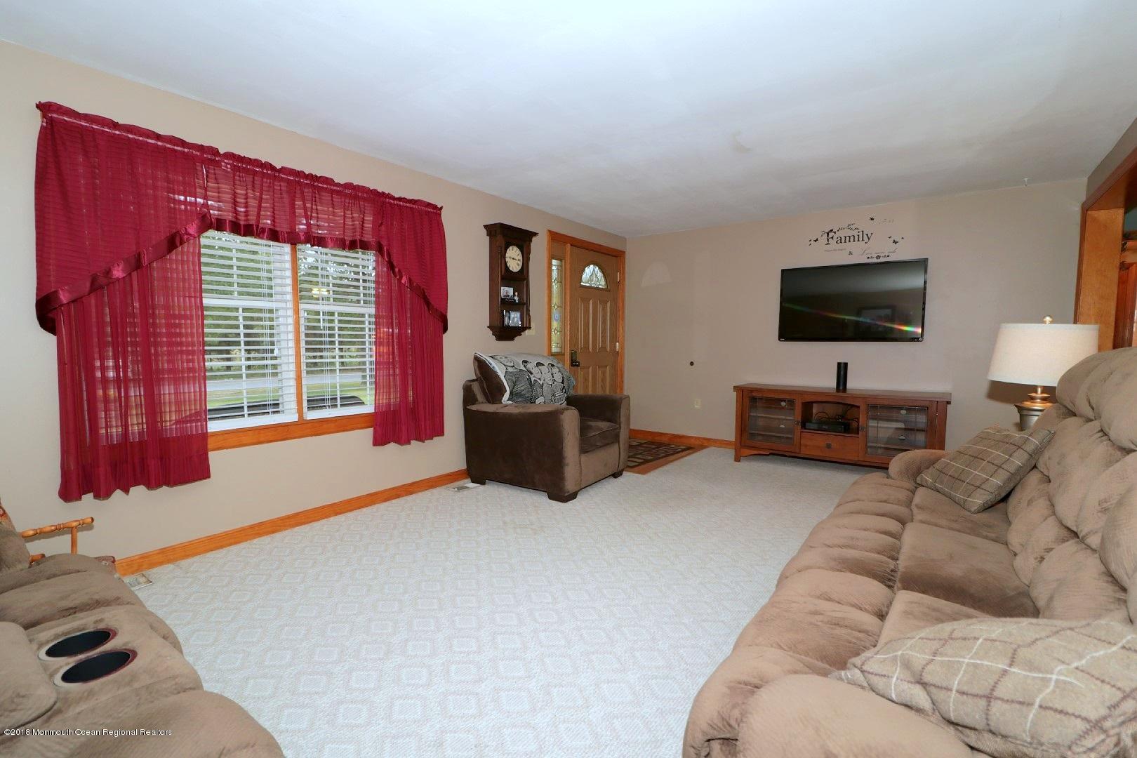 69 Miller Road Howell, NJ 07731 - Photo 20 of 58 IMG_1599_HDR