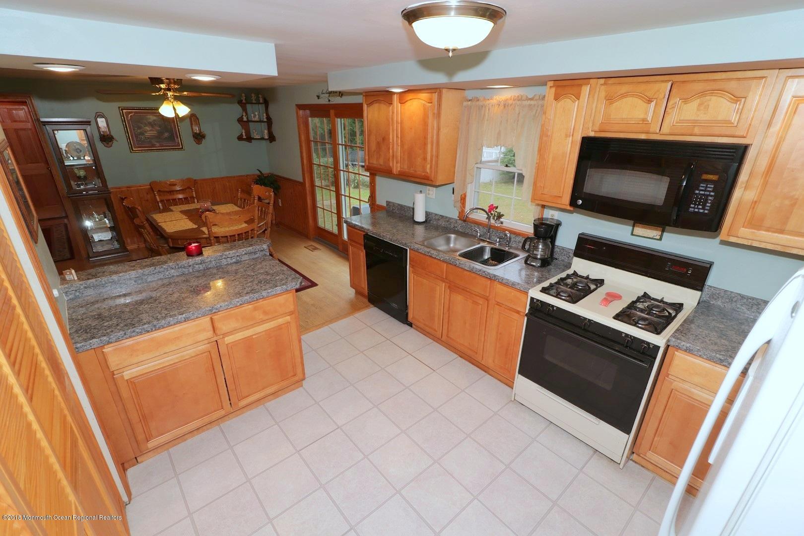 69 Miller Road Howell, NJ 07731 - Photo 26 of 58 IMG_1611_HDR
