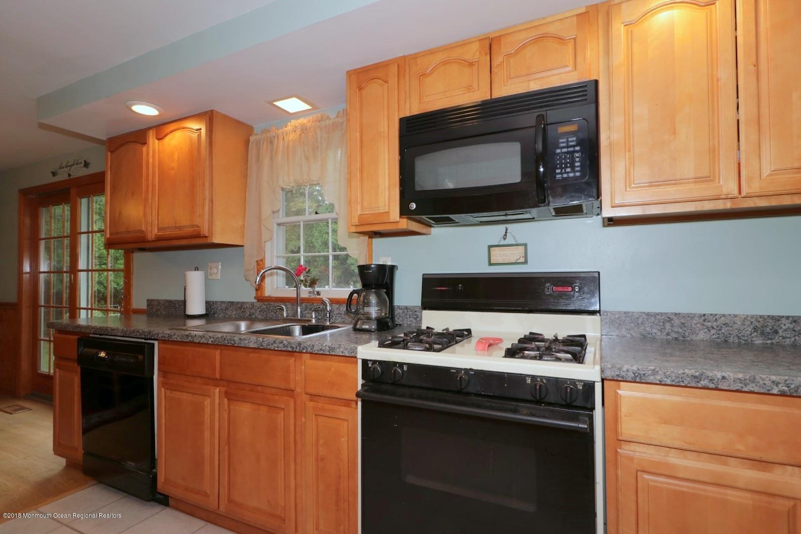 69 Miller Road Howell, NJ 07731 - Photo 27 of 58 IMG_1612_HDR