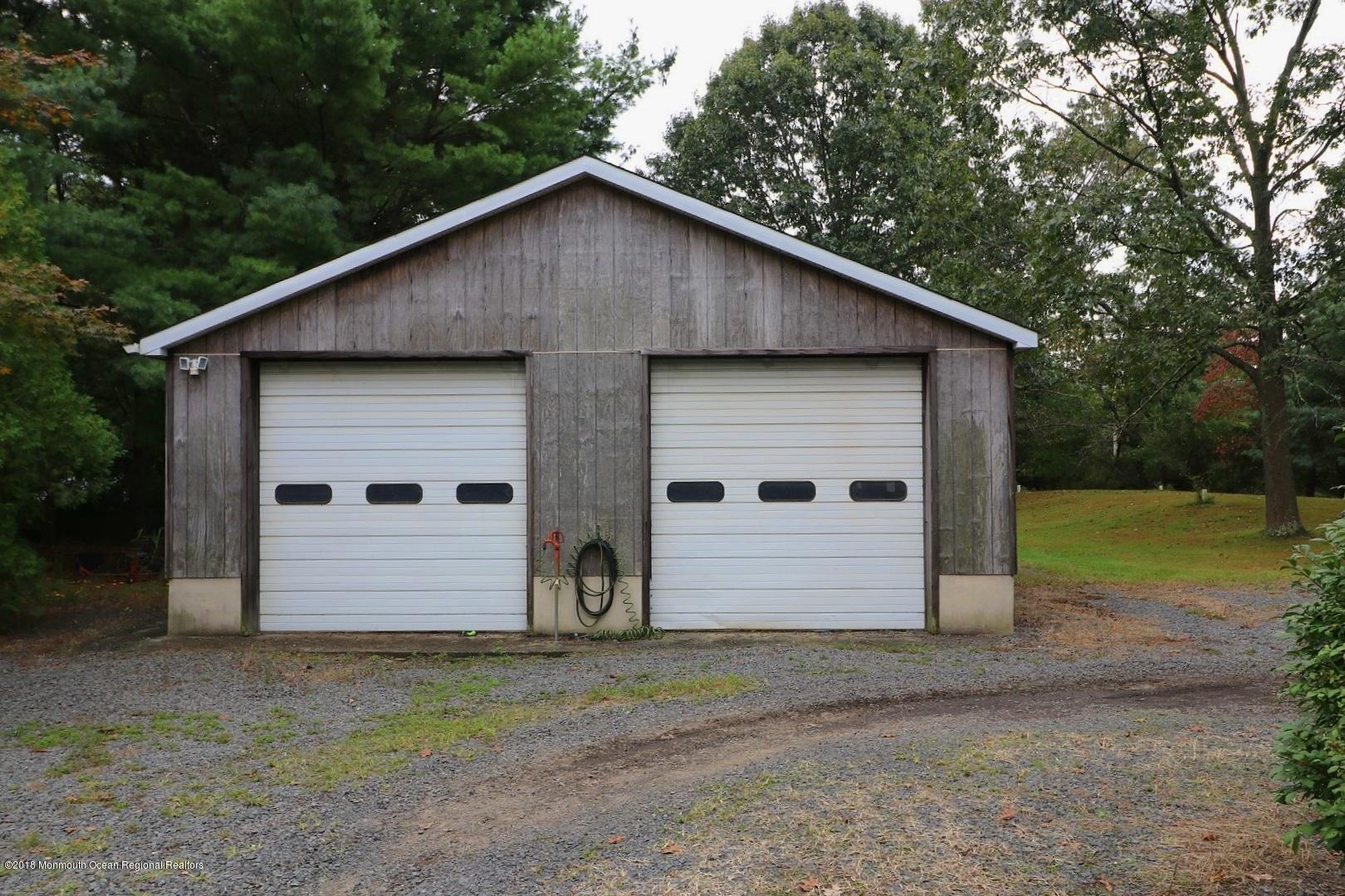 69 Miller Road Howell, NJ 07731 - Photo 8 of 58 IMG_1572_HDR