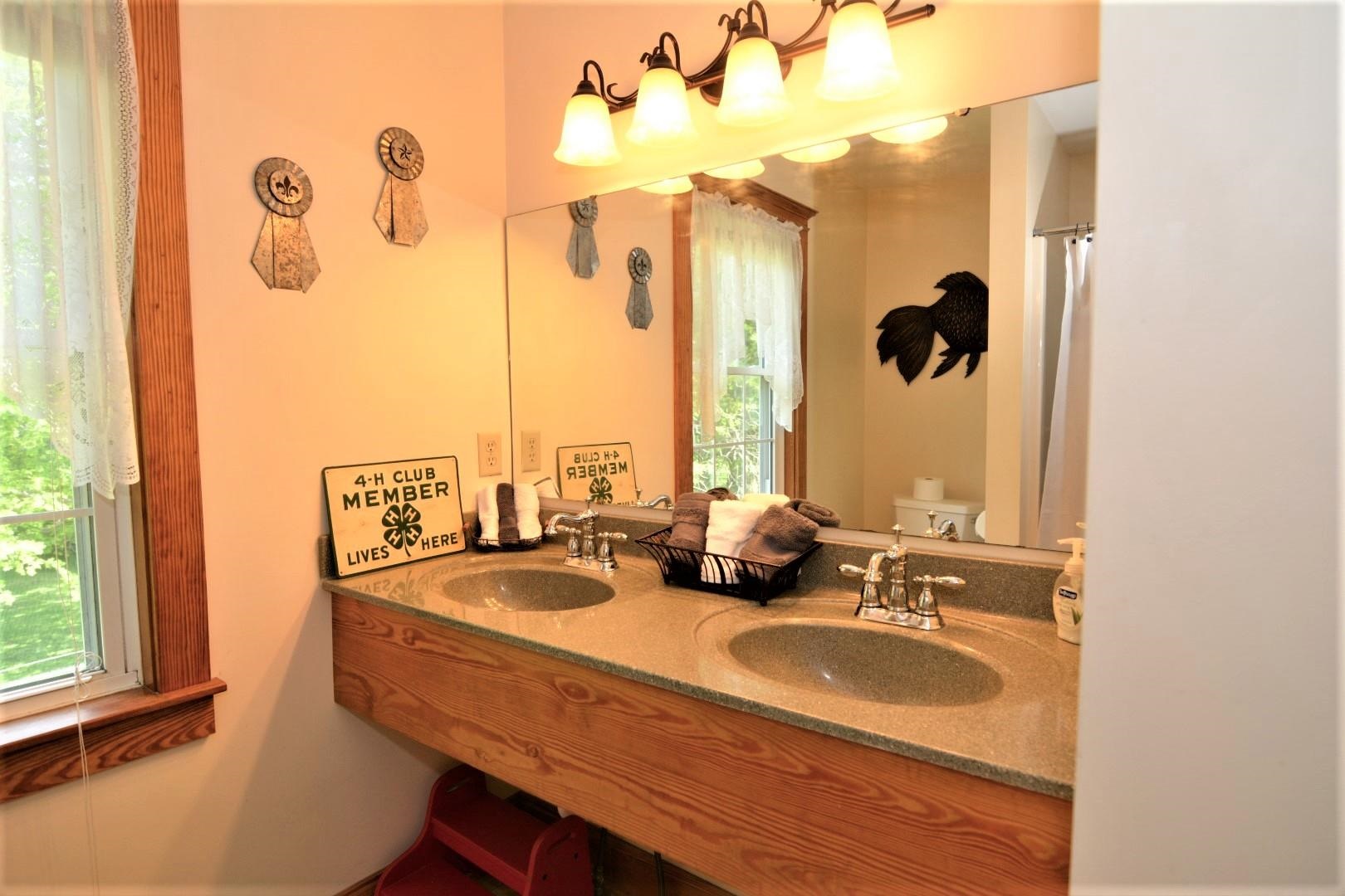 4701 Caborn Road Mount Vernon, IN 47620 - Photo 12 of 36 Gallery Image 12