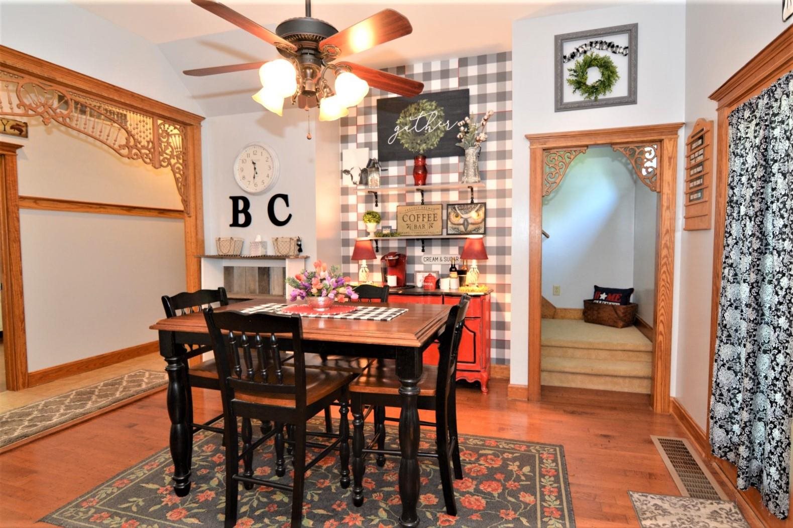 4701 Caborn Road Mount Vernon, IN 47620 - Photo 5 of 36 Gallery Image 5
