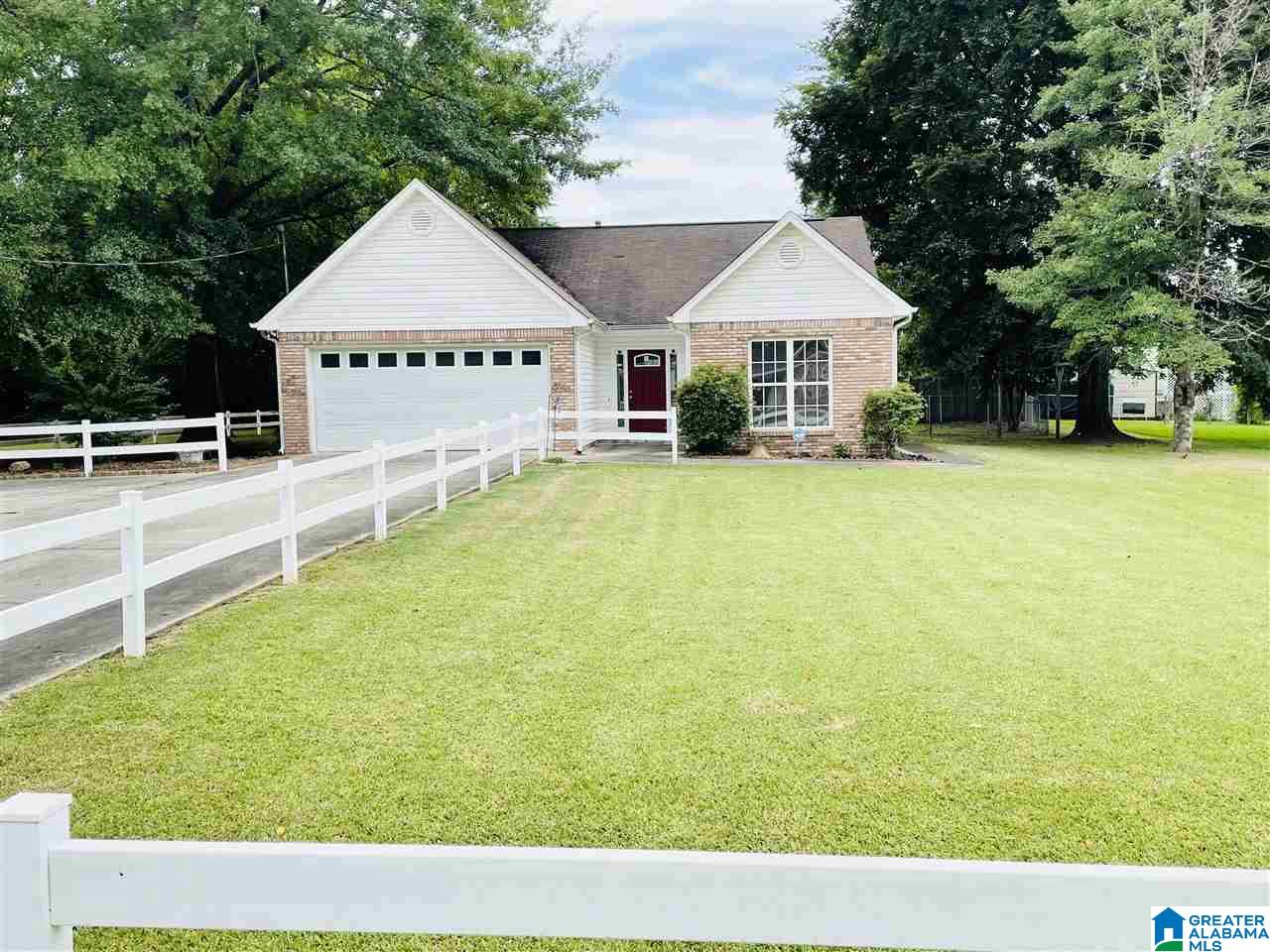 1877 17th Street Calera, AL 35040 - Photo 1 of 12