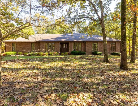 $379,000 | 11915 Forest Lake Drive, Rolla, MO 65401