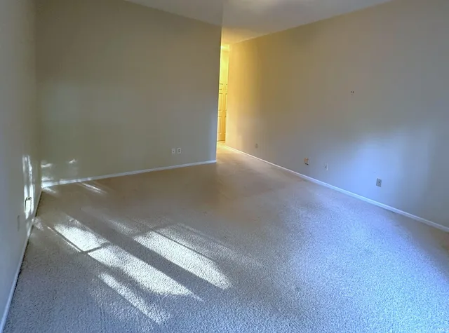 $359,000 | 3225 South Coppertree Drive, Bloomington, IN 47401