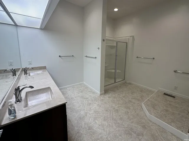 $359,000 | 3225 South Coppertree Drive, Bloomington, IN 47401