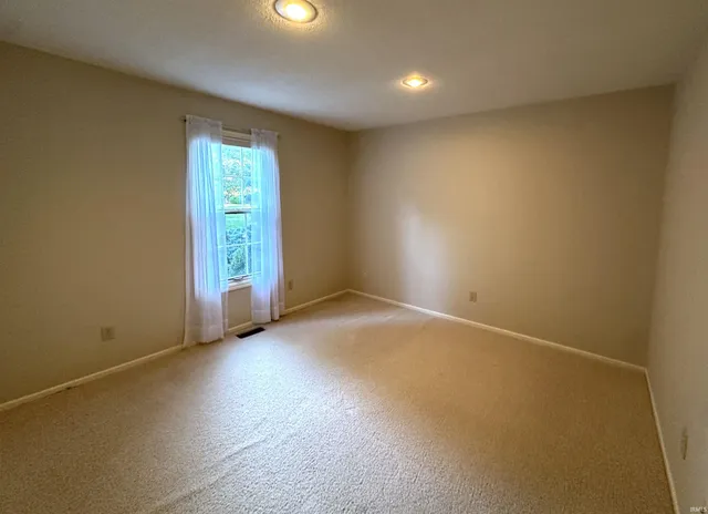 $359,000 | 3225 South Coppertree Drive, Bloomington, IN 47401