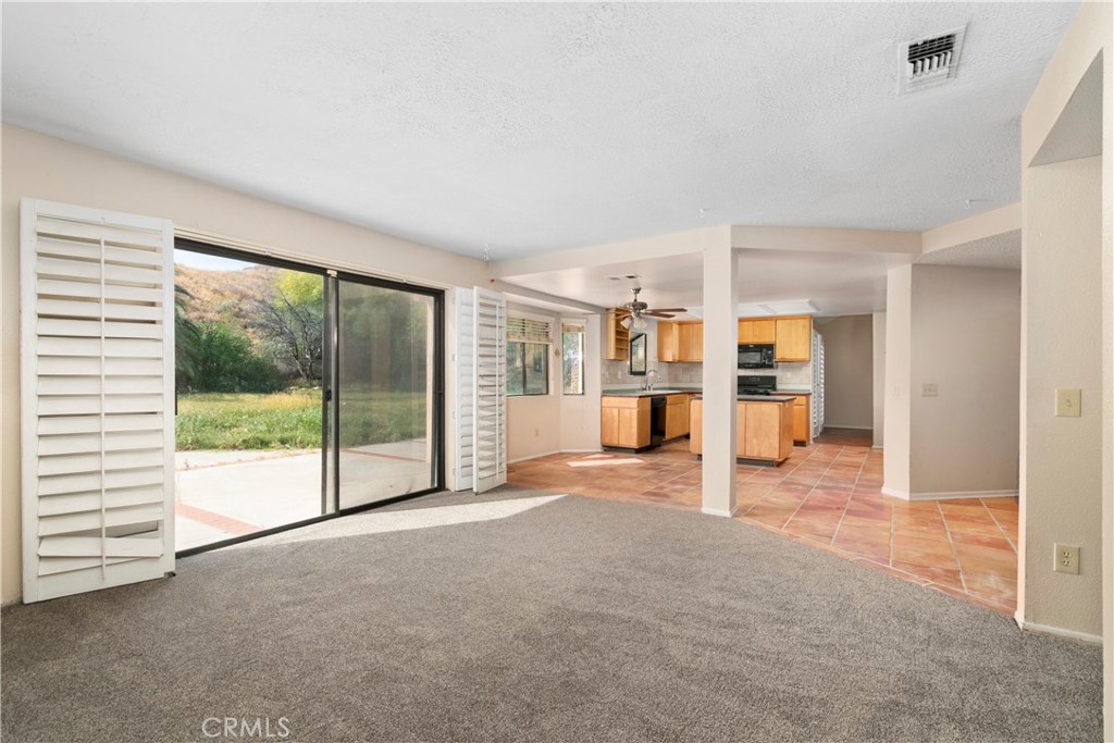 1703 South Tara Ridge Court Colton, CA 92324 - Photo 14 of 59