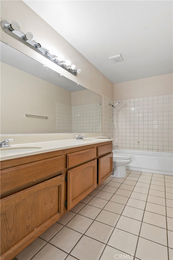 1703 South Tara Ridge Court Colton, CA 92324 - Photo 26 of 59